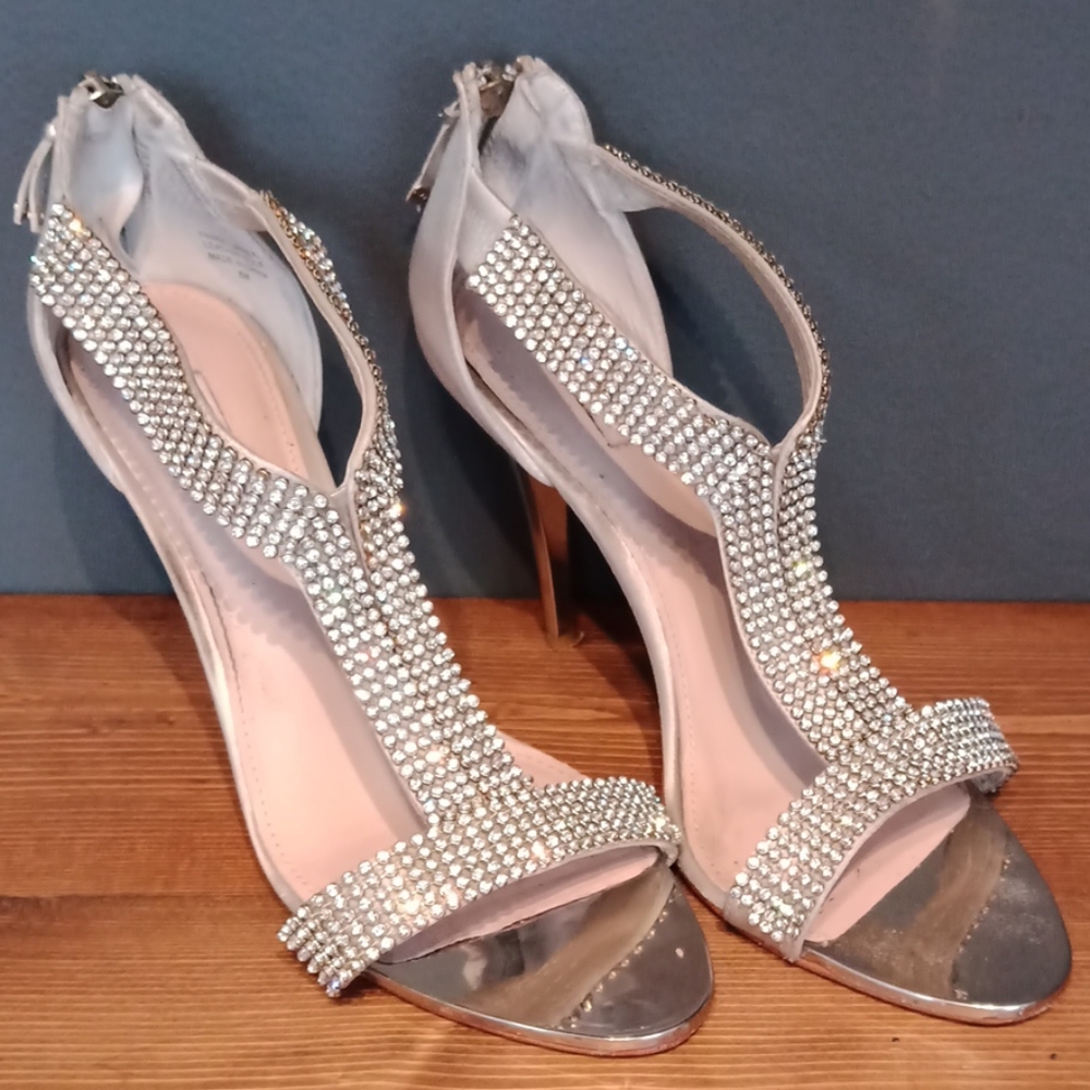 GLINT silver heels